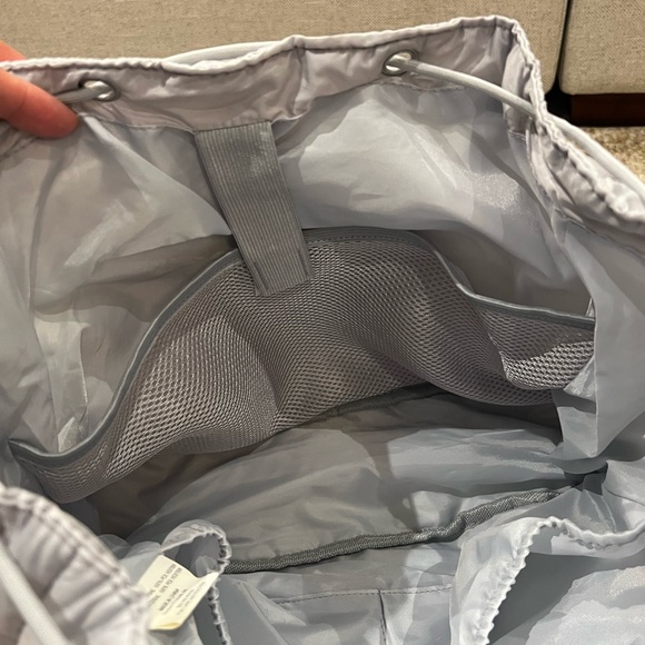 Blogilates Backpack - Picture 8 of 9